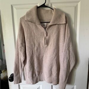 Aerie Women's Cream V-Neck Sweater